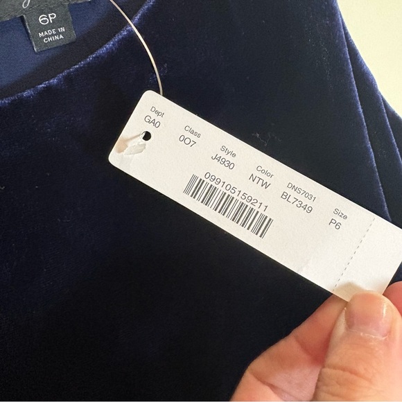 J.Crew Womens Velvet Scoop Neck Shell Tank Top 6 Petite Navy Blue - Picture 3 of 7